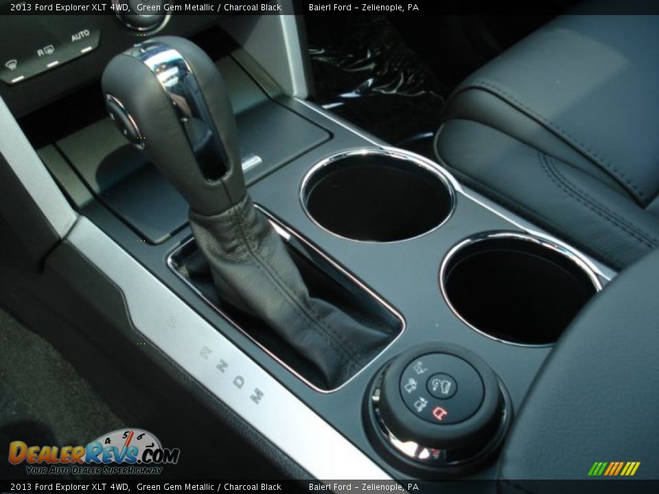 2013 Ford Explorer XLT 4WD Green Gem Metallic / Charcoal Black Photo #17