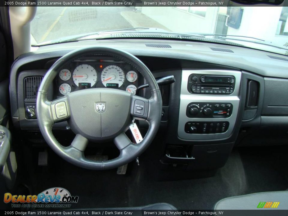 2005 Dodge Ram 1500 Laramie Quad Cab 4x4 Black / Dark Slate Gray Photo #11