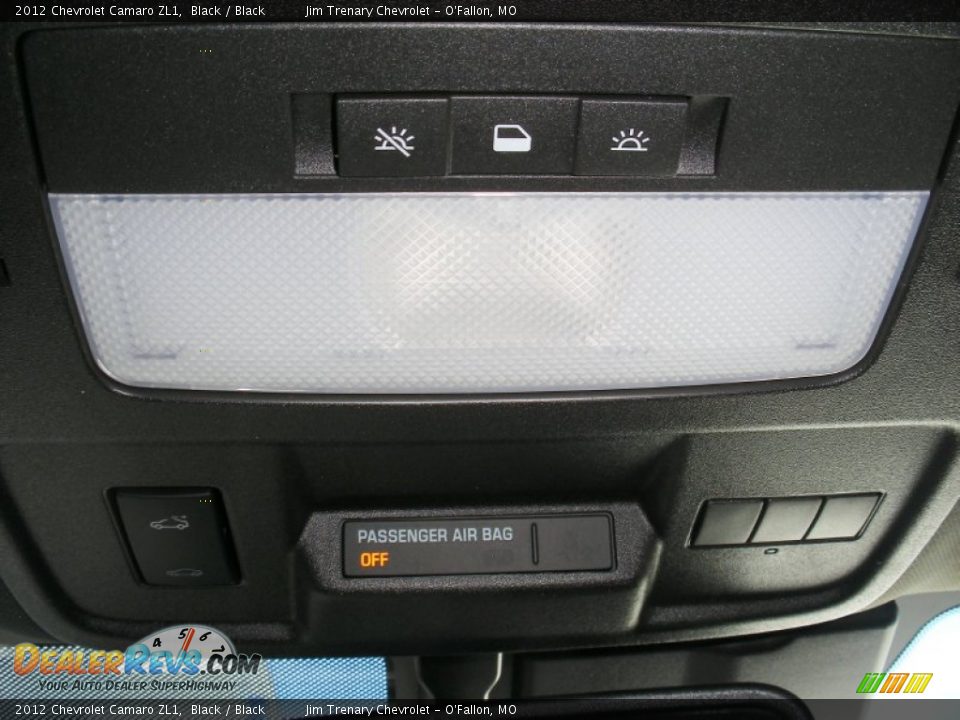 Controls of 2012 Chevrolet Camaro ZL1 Photo #32