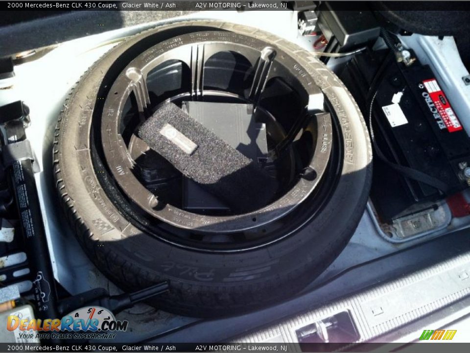 2000 Mercedes-Benz CLK 430 Coupe Glacier White / Ash Photo #18