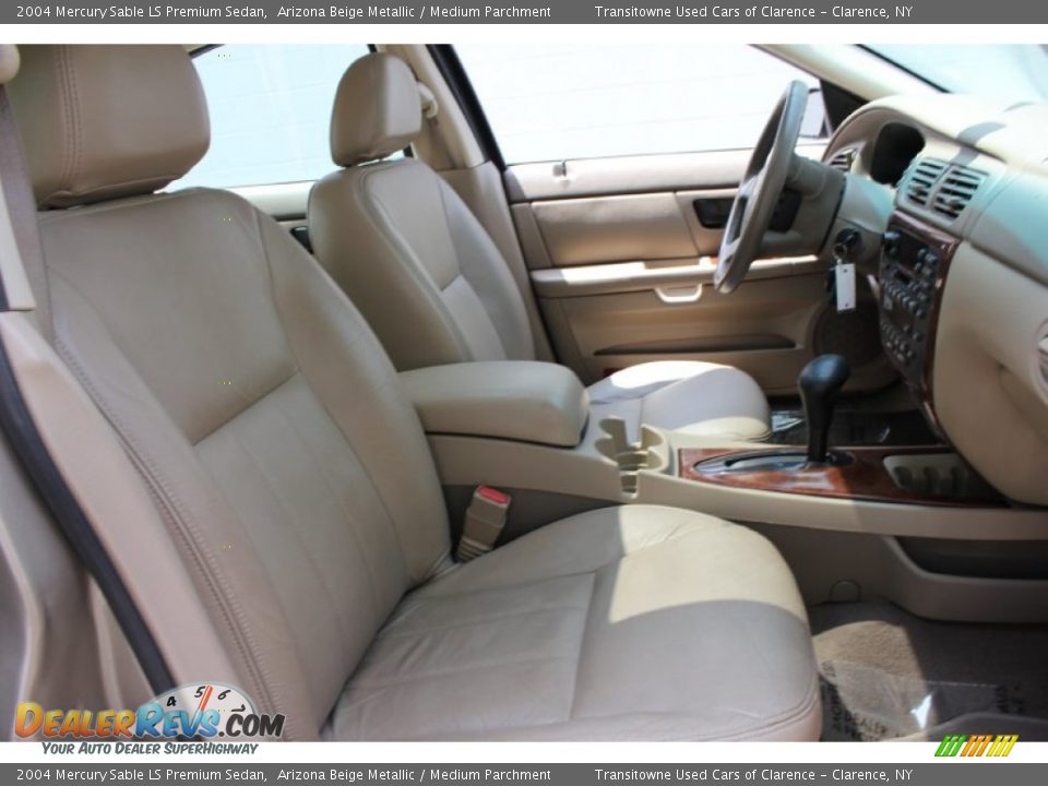 2004 Mercury Sable LS Premium Sedan Arizona Beige Metallic / Medium Parchment Photo #16