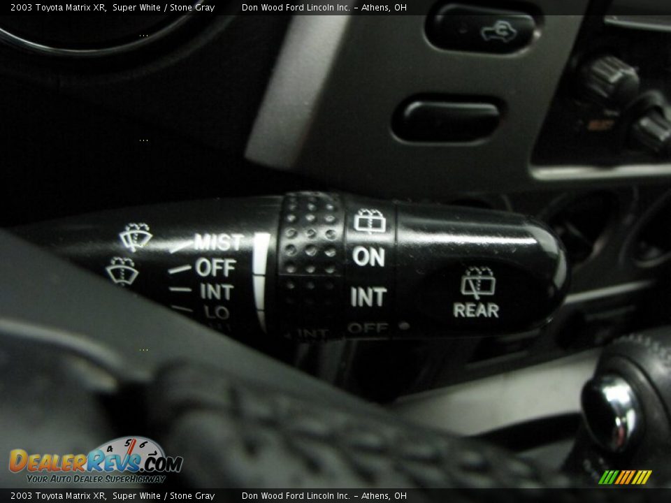 2003 Toyota Matrix XR Super White / Stone Gray Photo #20