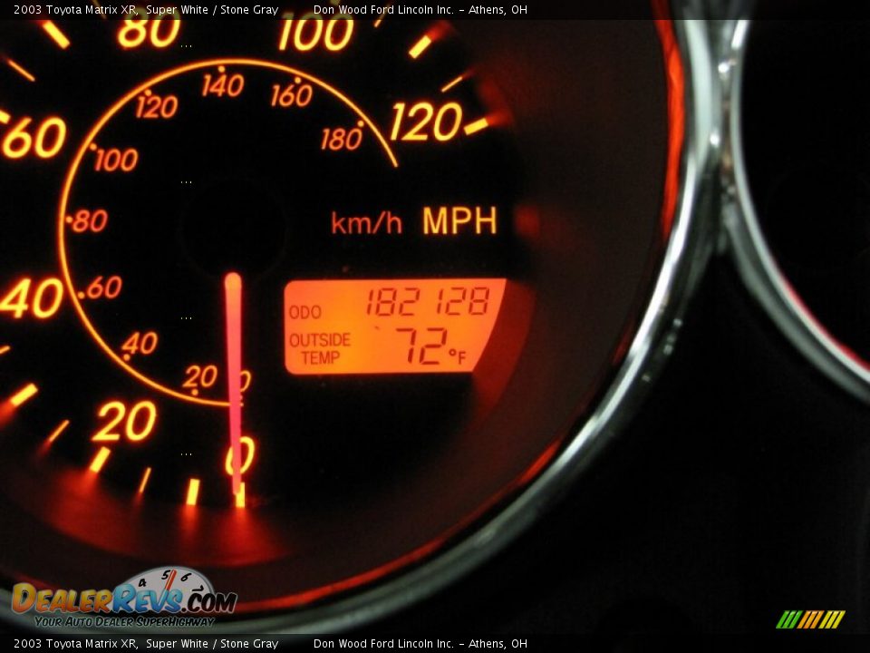 2003 Toyota Matrix XR Super White / Stone Gray Photo #23