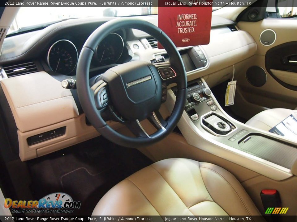 Almond Espresso Interior 2012 Land Rover Range Rover