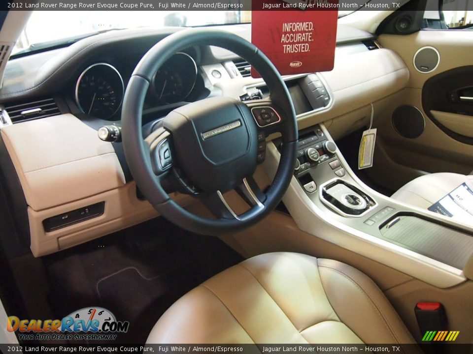 Almond Espresso Interior 2012 Land Rover Range Rover