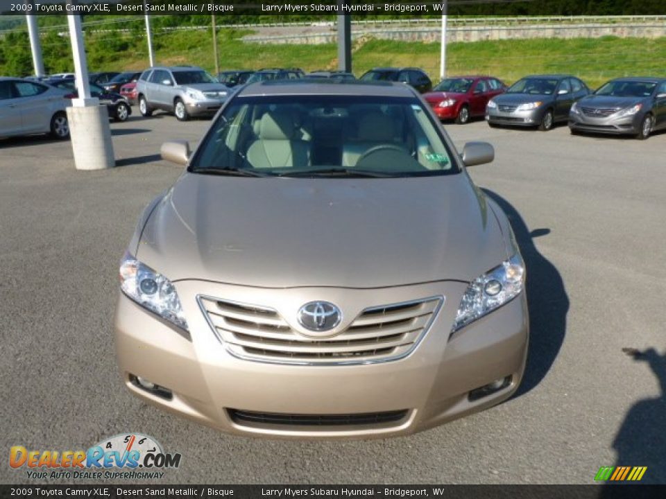 2009 Toyota Camry XLE Desert Sand Metallic / Bisque Photo #2