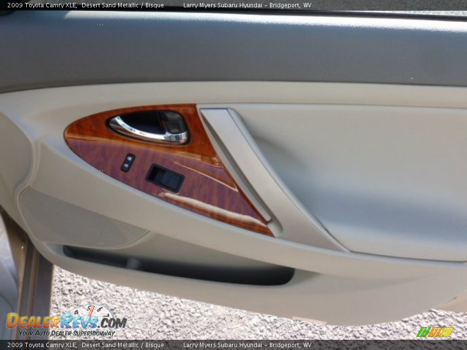 2009 Toyota Camry XLE Desert Sand Metallic / Bisque Photo #12
