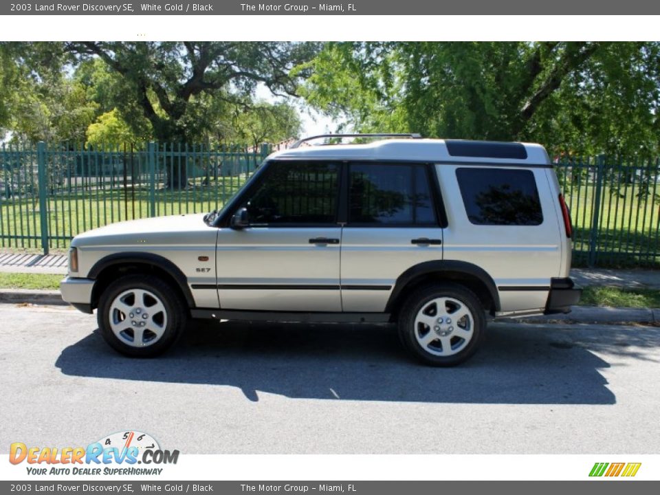 2003 Land Rover Discovery SE White Gold / Black Photo #5
