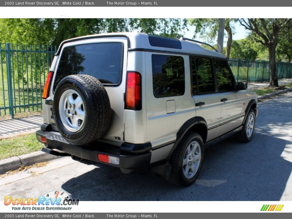 2003 Land Rover Discovery SE White Gold / Black Photo #10