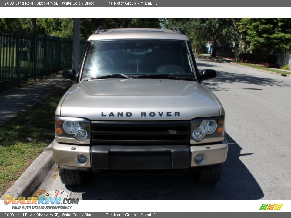 2003 Land Rover Discovery SE White Gold / Black Photo #11