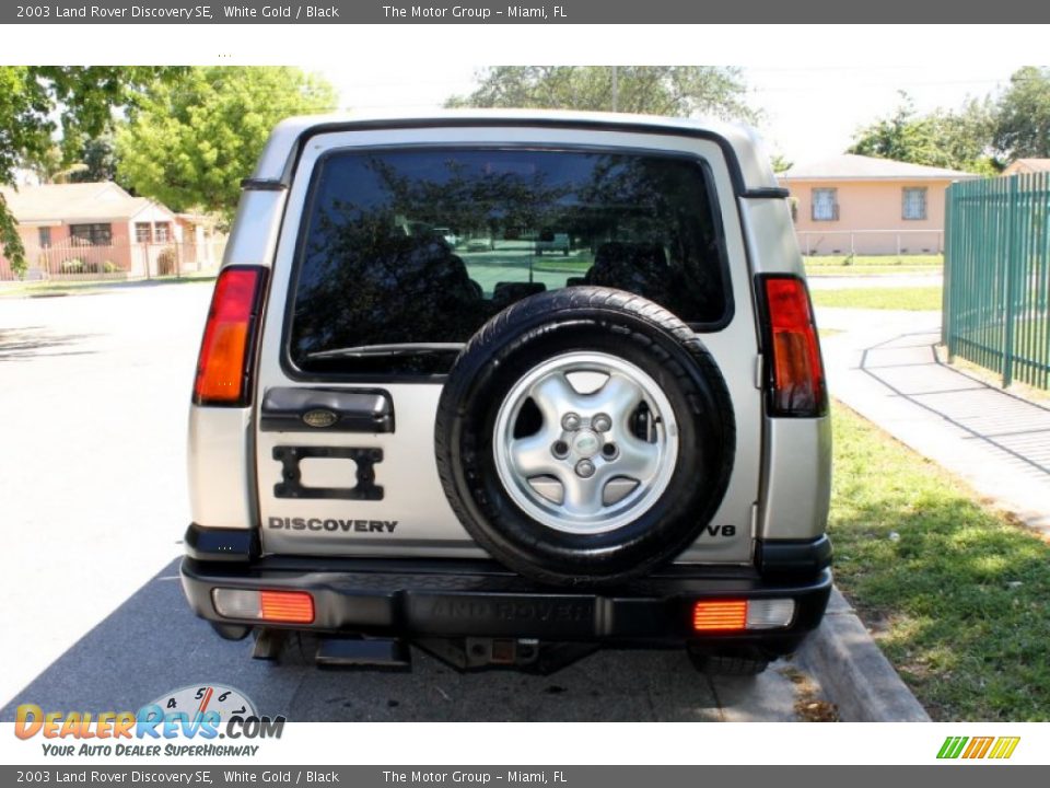 2003 Land Rover Discovery SE White Gold / Black Photo #12
