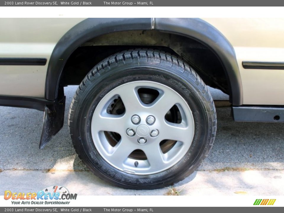 2003 Land Rover Discovery SE White Gold / Black Photo #22