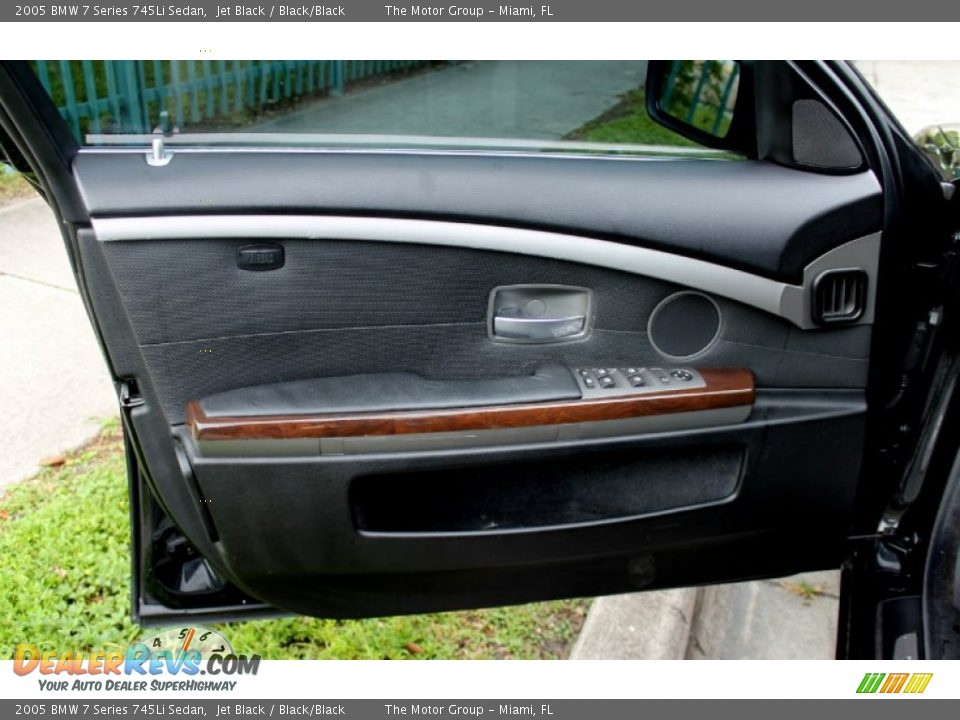 2005 BMW 7 Series 745Li Sedan Jet Black / Black/Black Photo #21