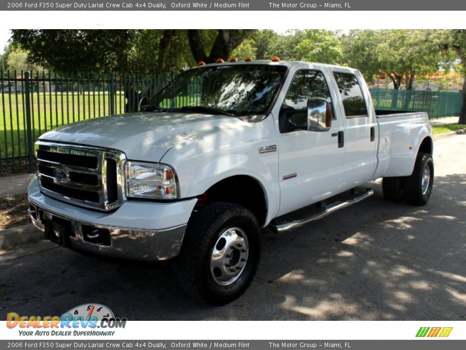2006 Ford F350 Super Duty Lariat Crew Cab 4x4 Dually Oxford White / Medium Flint Photo #1