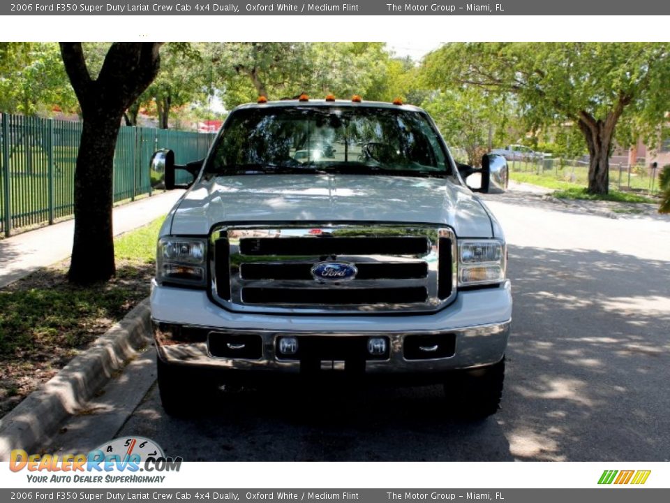 2006 Ford F350 Super Duty Lariat Crew Cab 4x4 Dually Oxford White / Medium Flint Photo #11