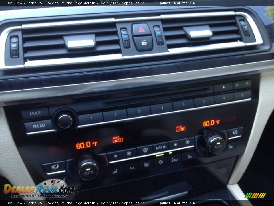 Controls of 2009 BMW 7 Series 750Li Sedan Photo #18