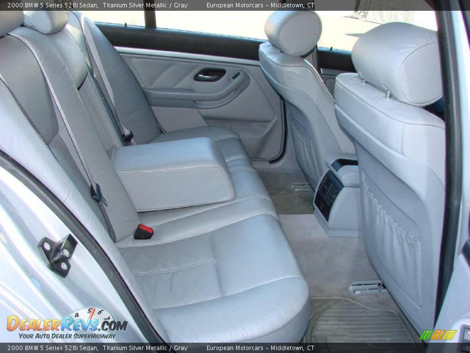 2000 BMW 5 Series 528i Sedan Titanium Silver Metallic / Gray Photo #12