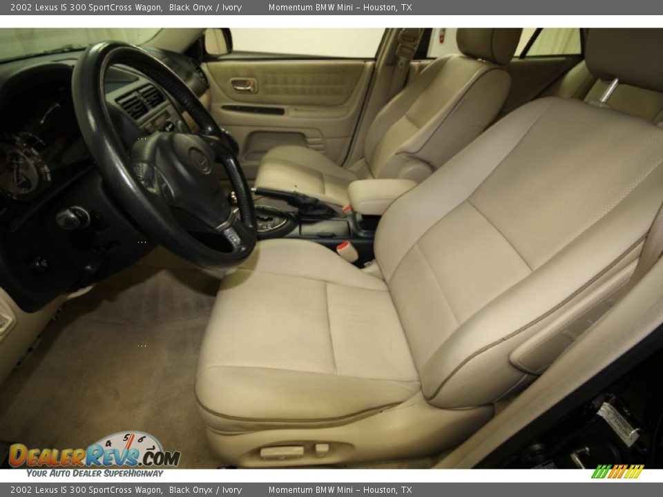 Ivory Interior 2002 Lexus IS 300 SportCross Wagon Photo 3