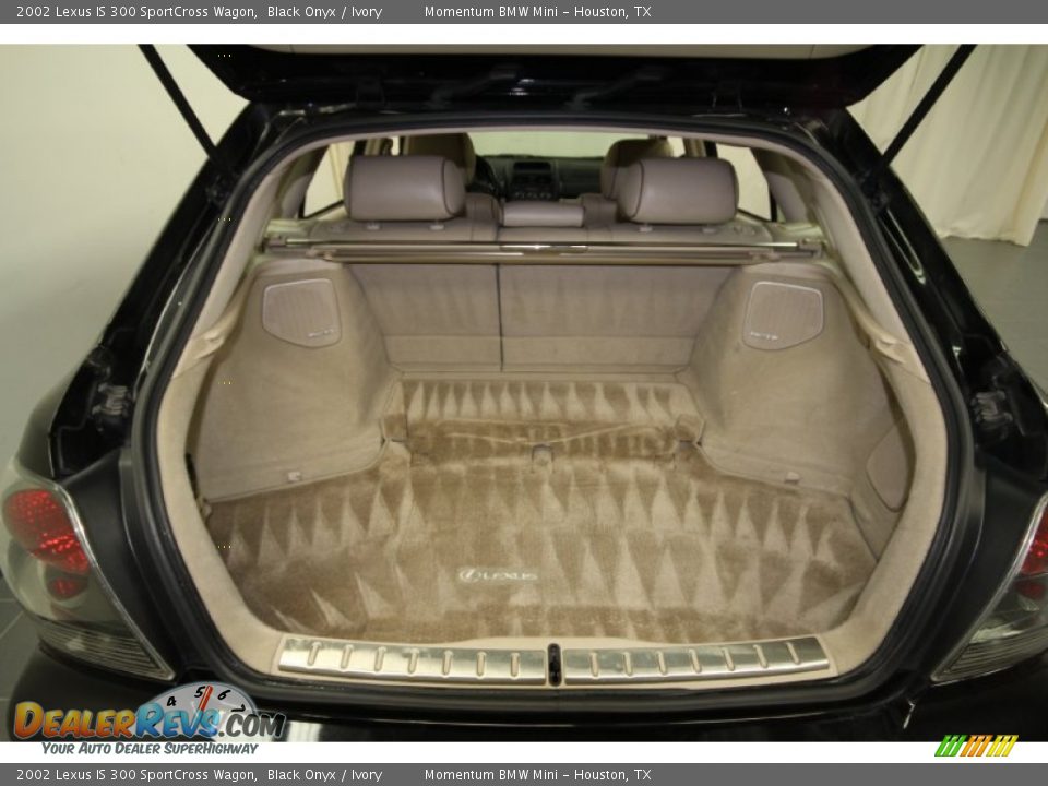 2002 Lexus IS 300 SportCross Wagon Trunk Photo #32