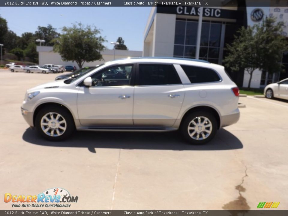 2012 Buick Enclave FWD White Diamond Tricoat / Cashmere Photo #2