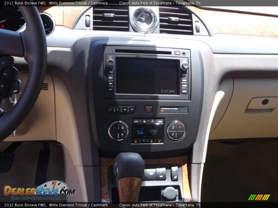 2012 Buick Enclave FWD White Diamond Tricoat / Cashmere Photo #9