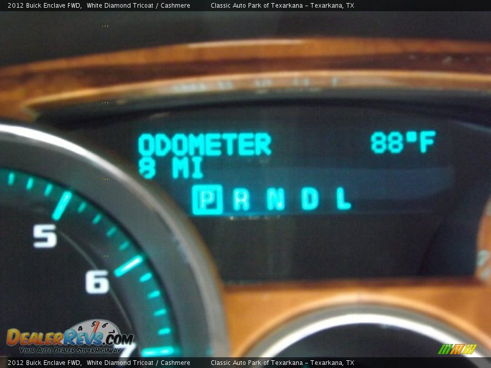 2012 Buick Enclave FWD White Diamond Tricoat / Cashmere Photo #11