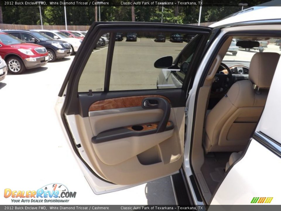 2012 Buick Enclave FWD White Diamond Tricoat / Cashmere Photo #20