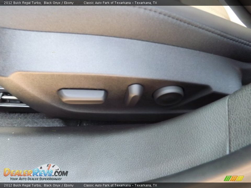 2012 Buick Regal Turbo Black Onyx / Ebony Photo #14