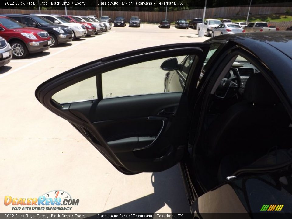 2012 Buick Regal Turbo Black Onyx / Ebony Photo #18