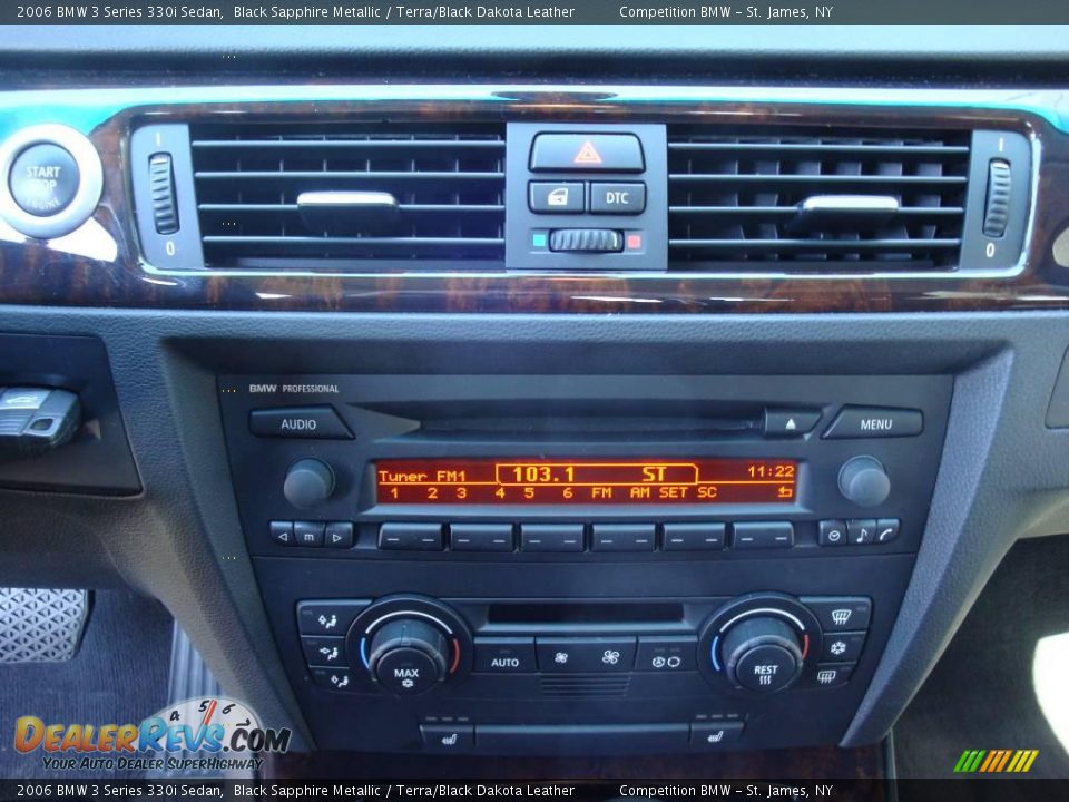 2006 BMW 3 Series 330i Sedan Black Sapphire Metallic / Terra/Black Dakota Leather Photo #14