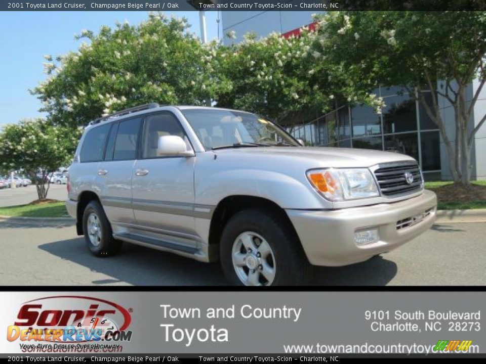 2001 Toyota Land Cruiser Champagne Beige Pearl / Oak Photo #1