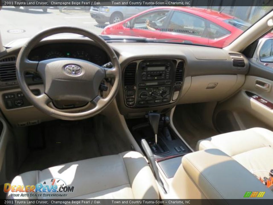 2001 Toyota Land Cruiser Champagne Beige Pearl / Oak Photo #5
