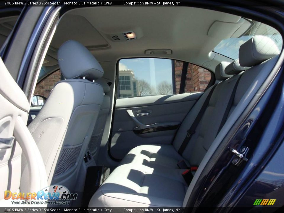 2006 BMW 3 Series 325xi Sedan Monaco Blue Metallic / Grey Photo #12