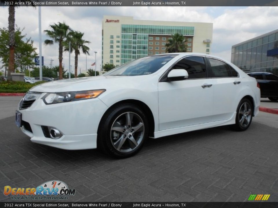 Front 3/4 View of 2012 Acura TSX Special Edition Sedan Photo #3