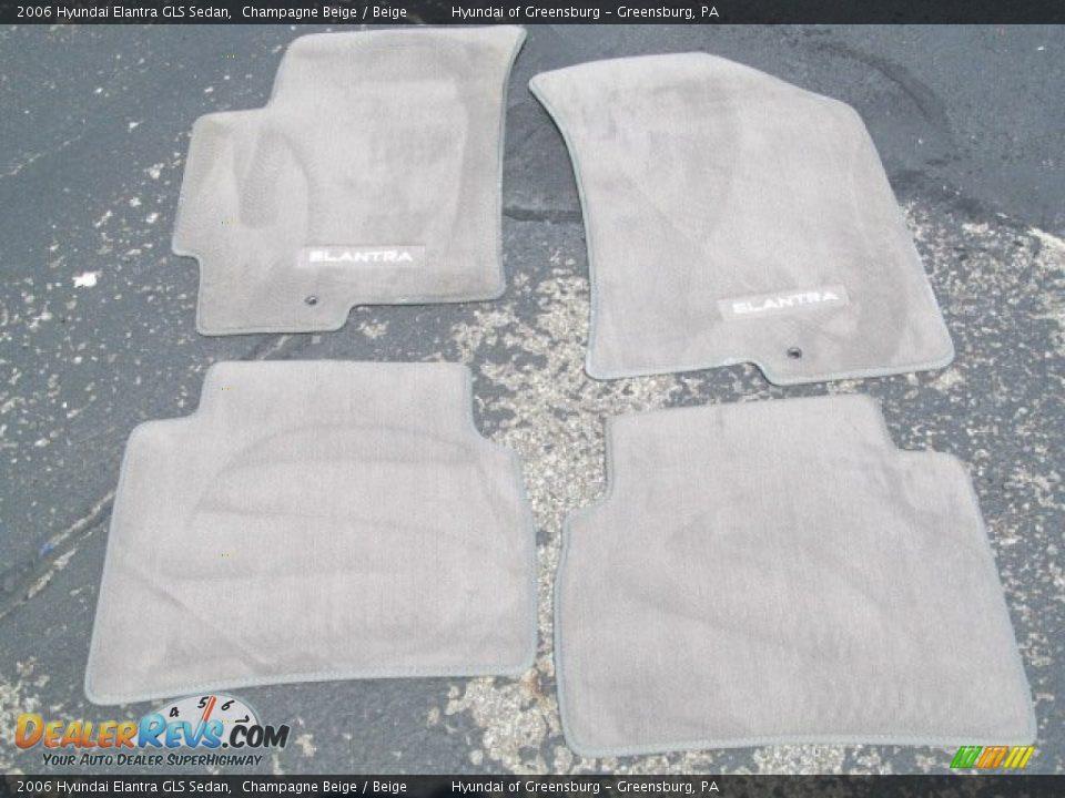 2006 Hyundai Elantra GLS Sedan Champagne Beige / Beige Photo #19