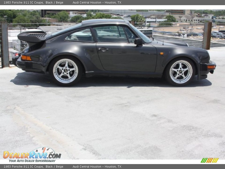 1983 Porsche 911 SC Coupe Black / Beige Photo #6