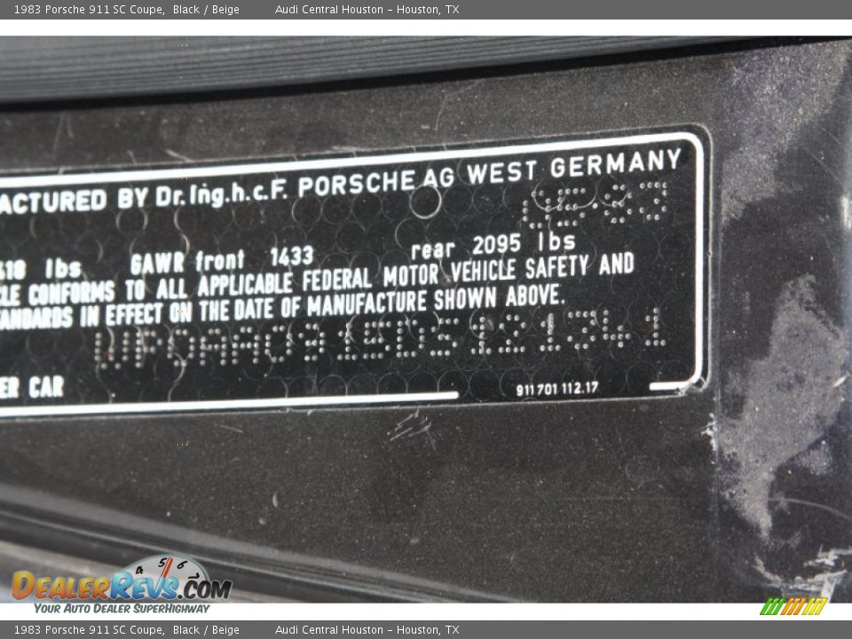 1983 Porsche 911 SC Coupe Black / Beige Photo #7