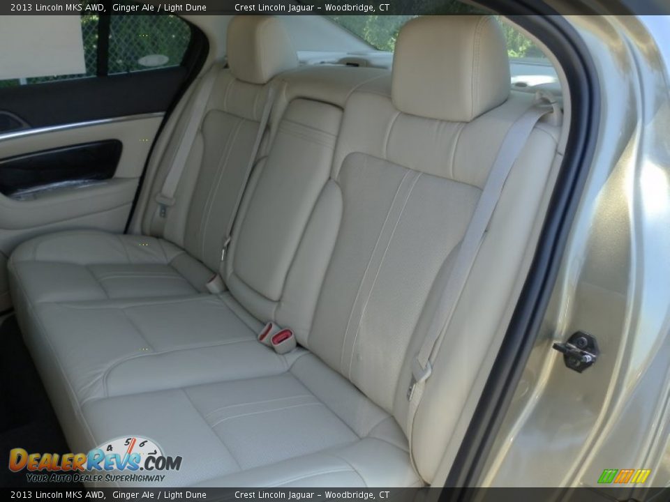 Rear Seat of 2013 Lincoln MKS AWD Photo #10
