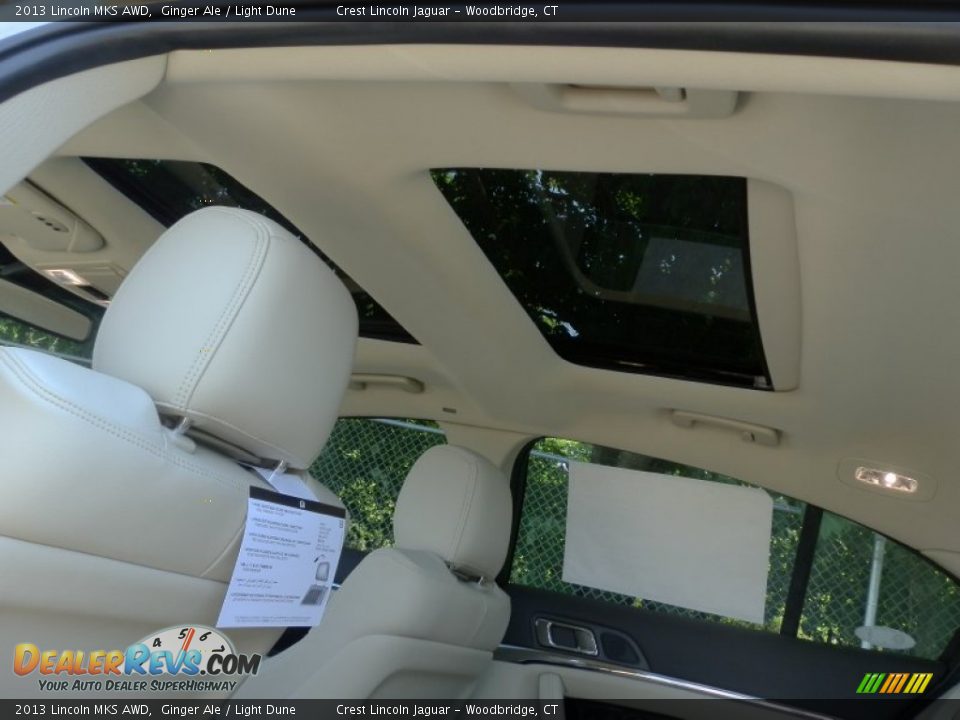 Sunroof of 2013 Lincoln MKS AWD Photo #12