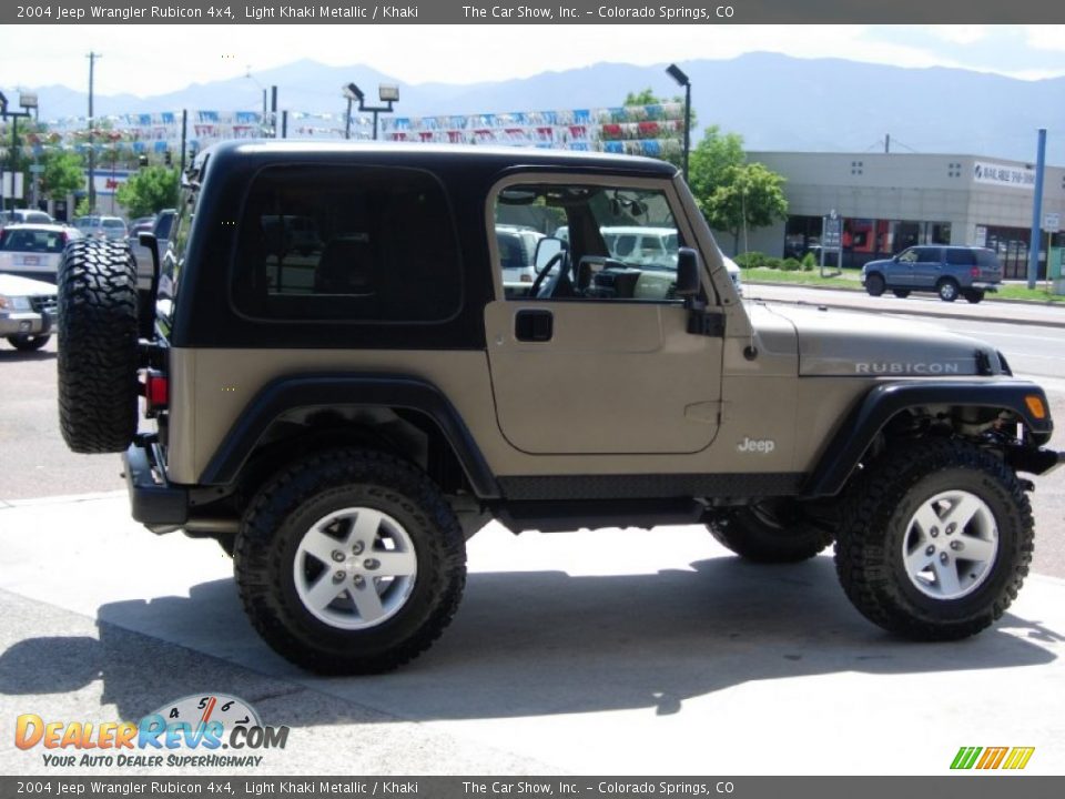 2004 Jeep Wrangler Rubicon 4x4 Light Khaki Metallic / Khaki Photo #8