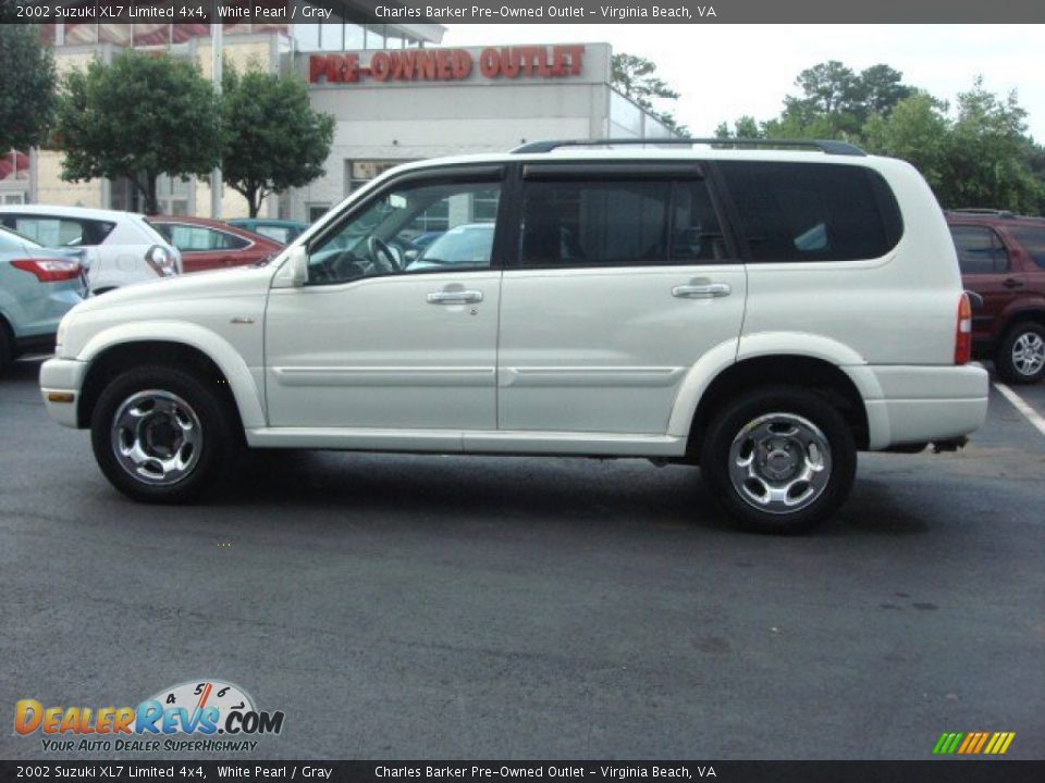 2002 Suzuki XL7 Limited 4x4 White Pearl / Gray Photo #7
