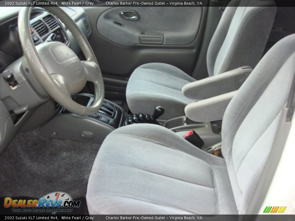 2002 Suzuki XL7 Limited 4x4 White Pearl / Gray Photo #10