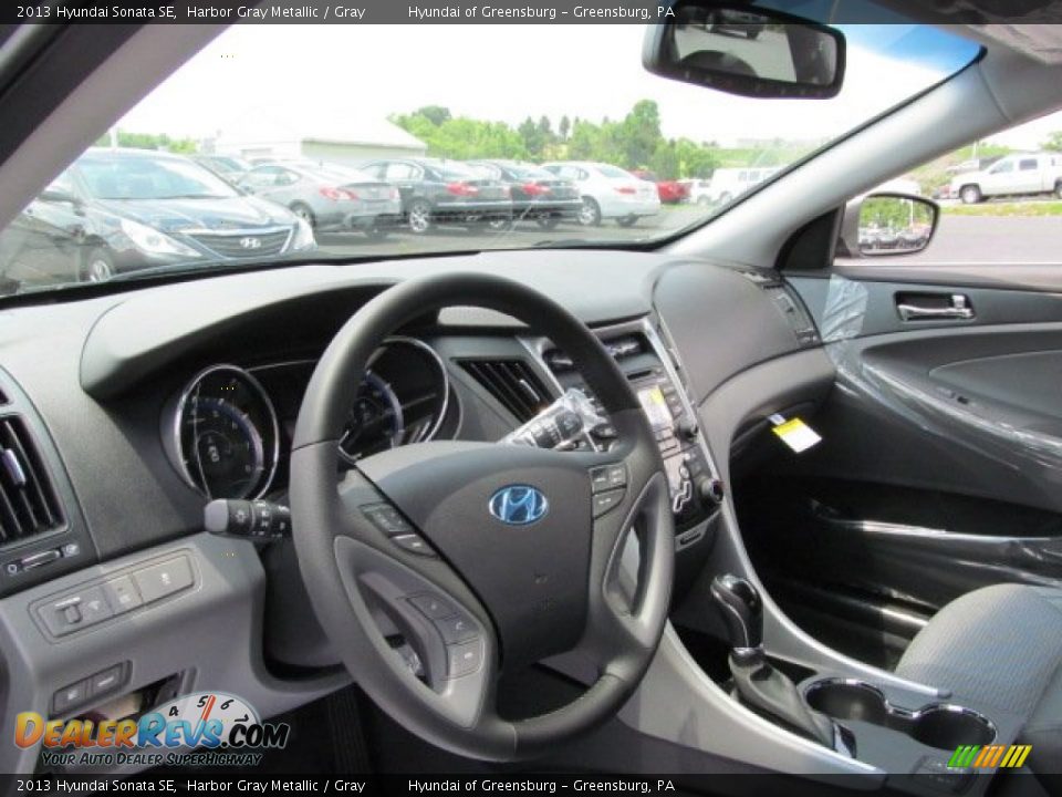 2013 Hyundai Sonata SE Harbor Gray Metallic / Gray Photo #6