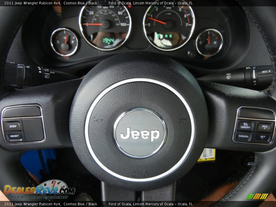 Controls of 2011 Jeep Wrangler Rubicon 4x4 Photo #27