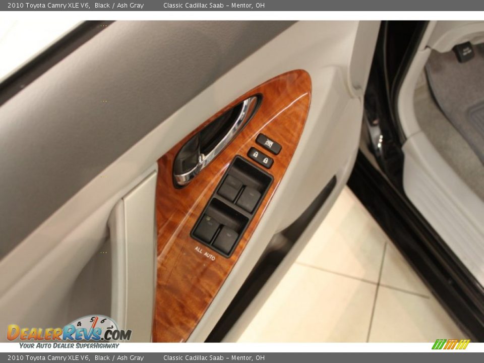 2010 Toyota Camry XLE V6 Black / Ash Gray Photo #6