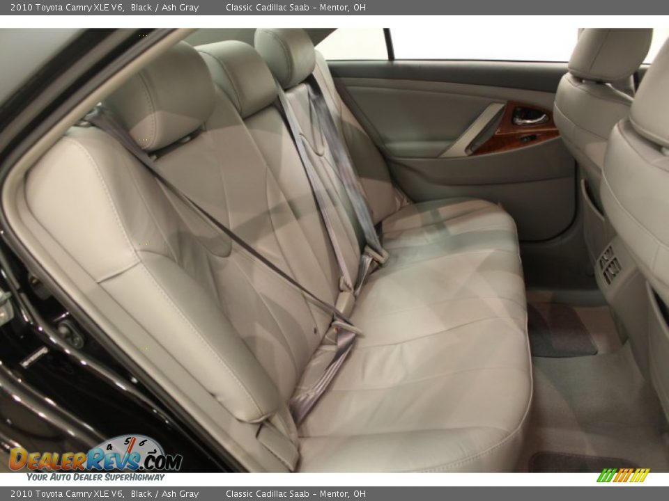 2010 Toyota Camry XLE V6 Black / Ash Gray Photo #21