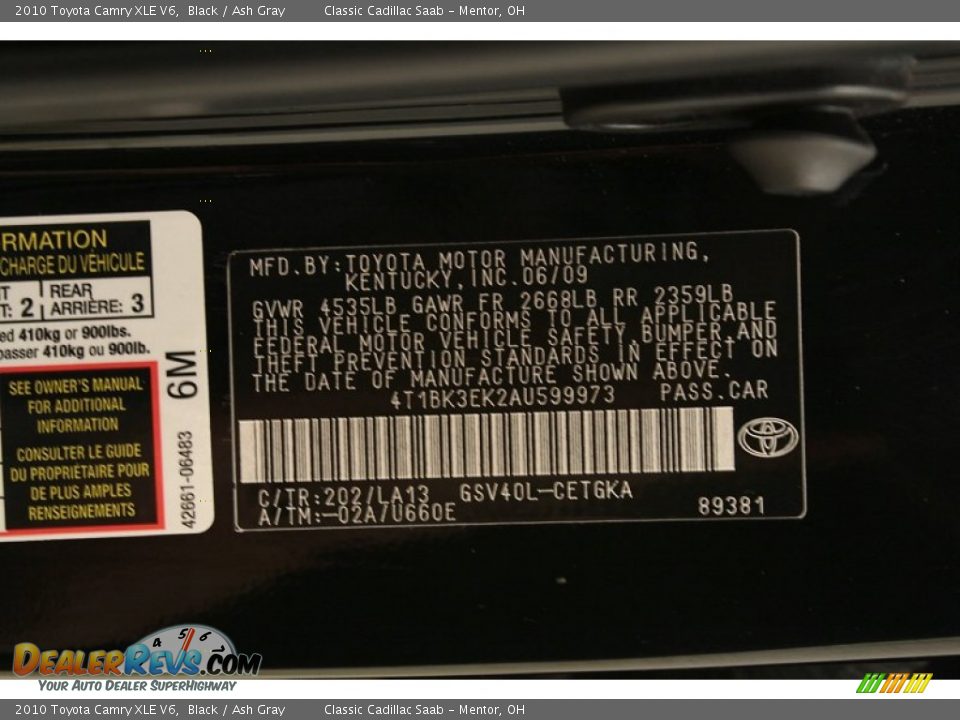 2010 Toyota Camry XLE V6 Black / Ash Gray Photo #28