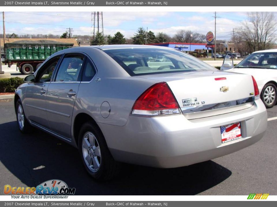 2007 Chevrolet Impala LT Silverstone Metallic / Gray Photo #7