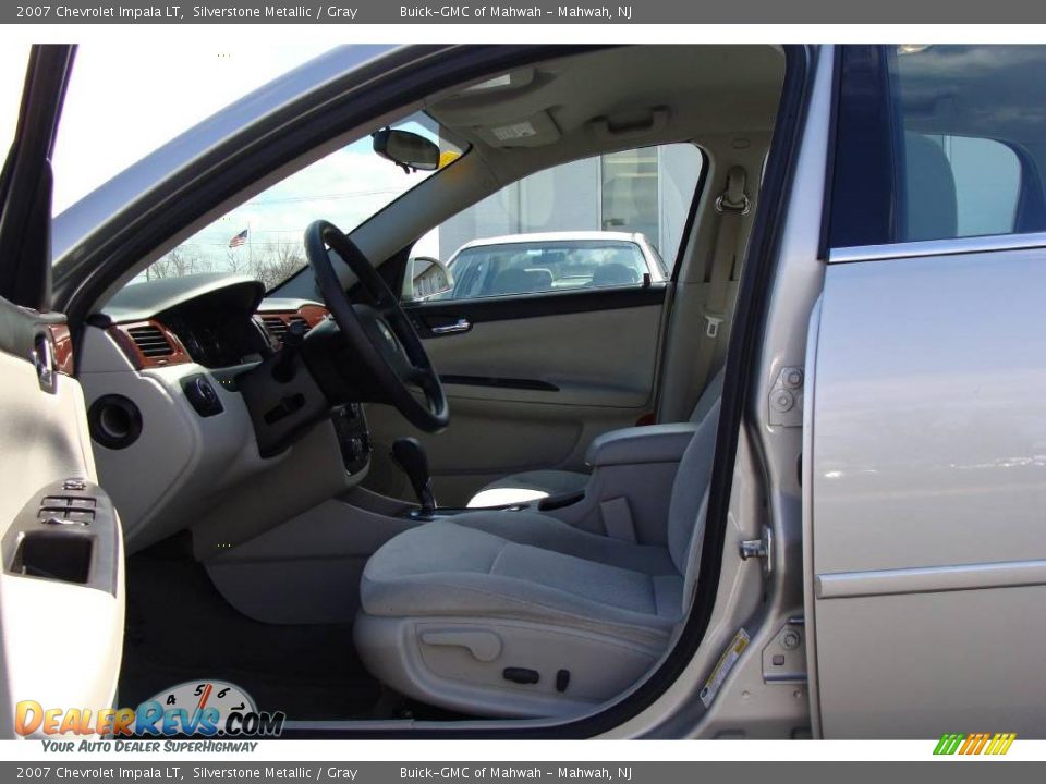 2007 Chevrolet Impala LT Silverstone Metallic / Gray Photo #11