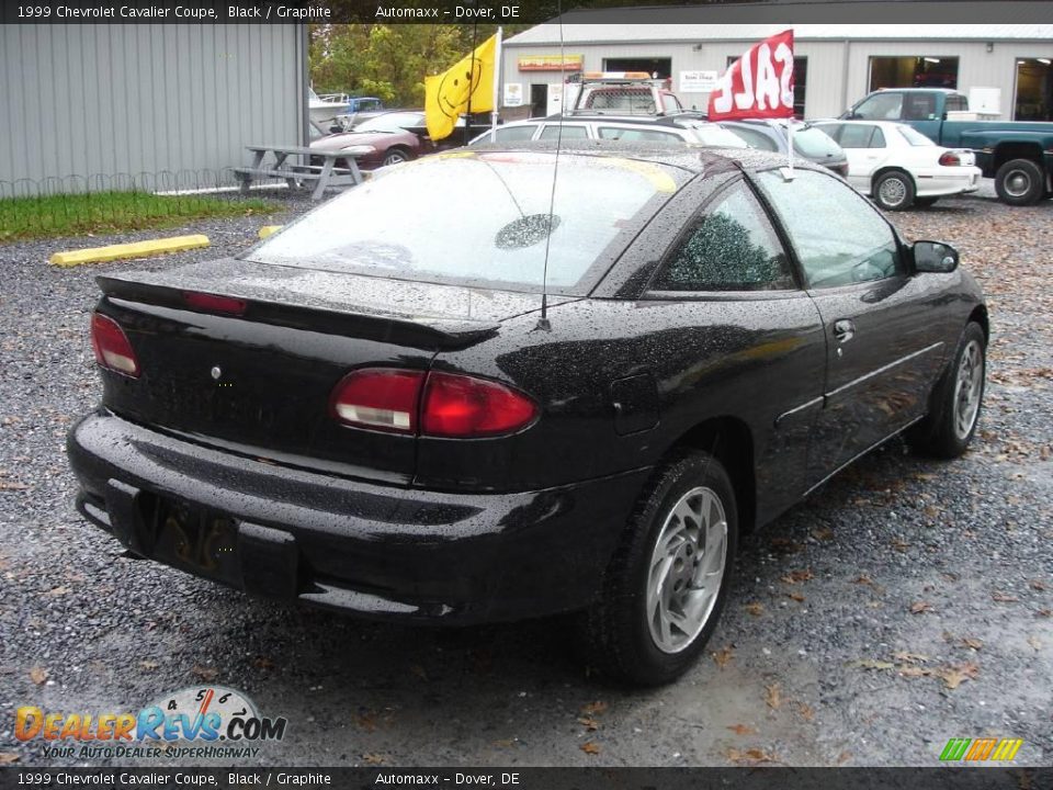1999 Chevrolet Cavalier Coupe Black / Graphite Photo #5